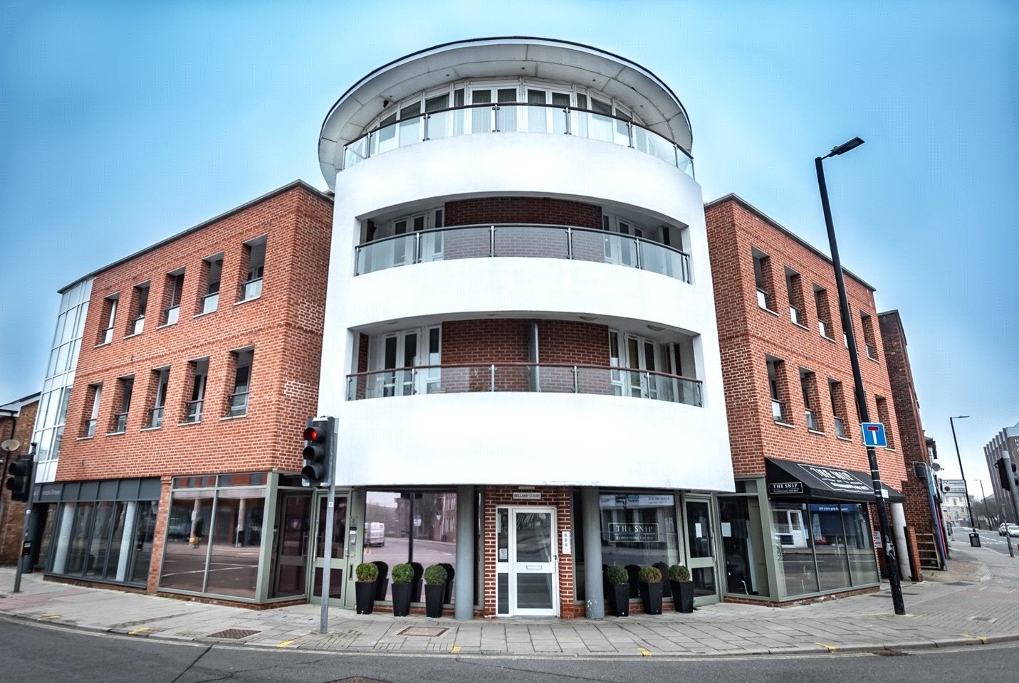 Flat Broomfield Road in Chelmsford
