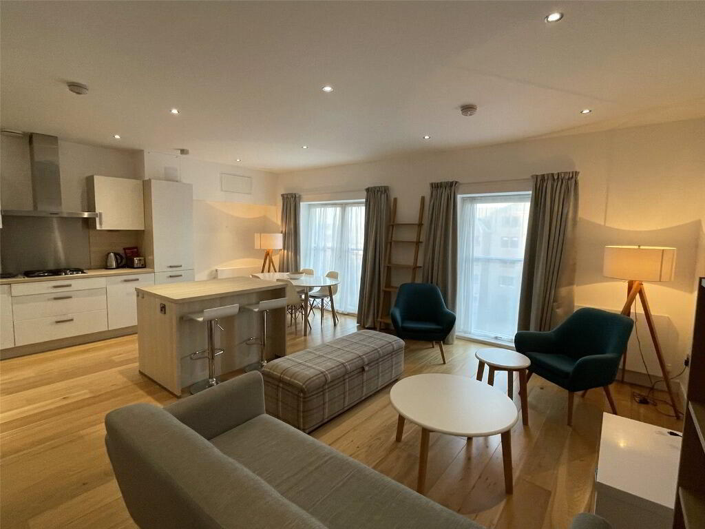 Flat New Mart Road in City of Edinburgh