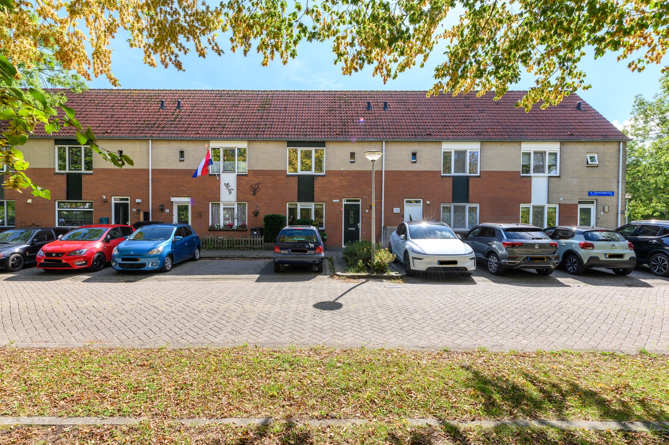 Huis A. Vondelingstraat 34 in Almere