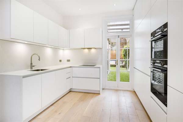 House Shelgate Road in Greater London