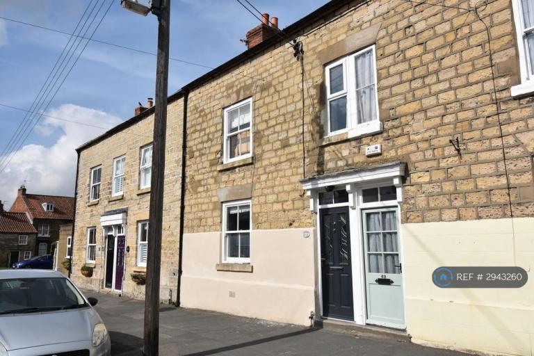 House Potter Hill in Pickering
