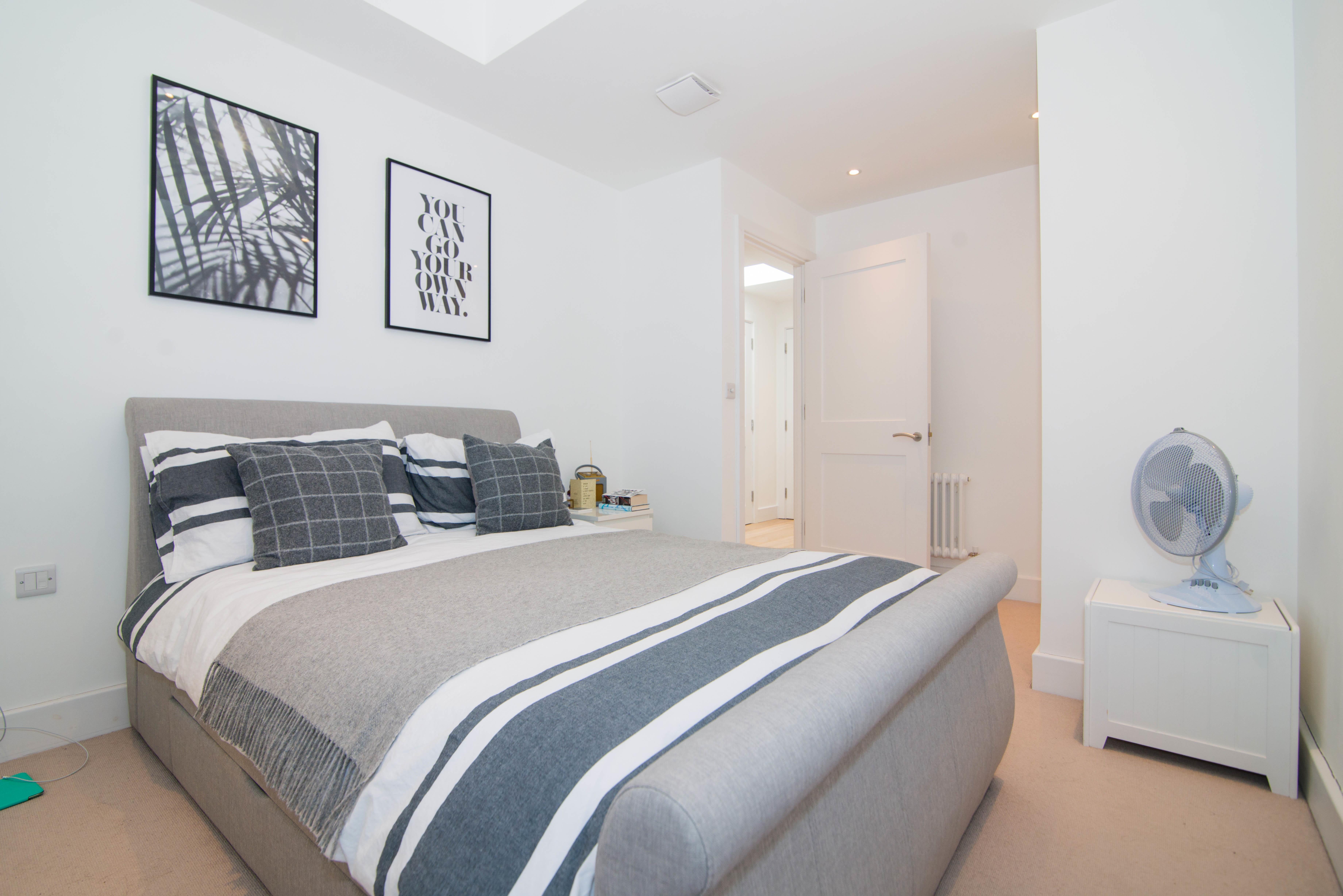 Flat Bardolph Road in Greater London