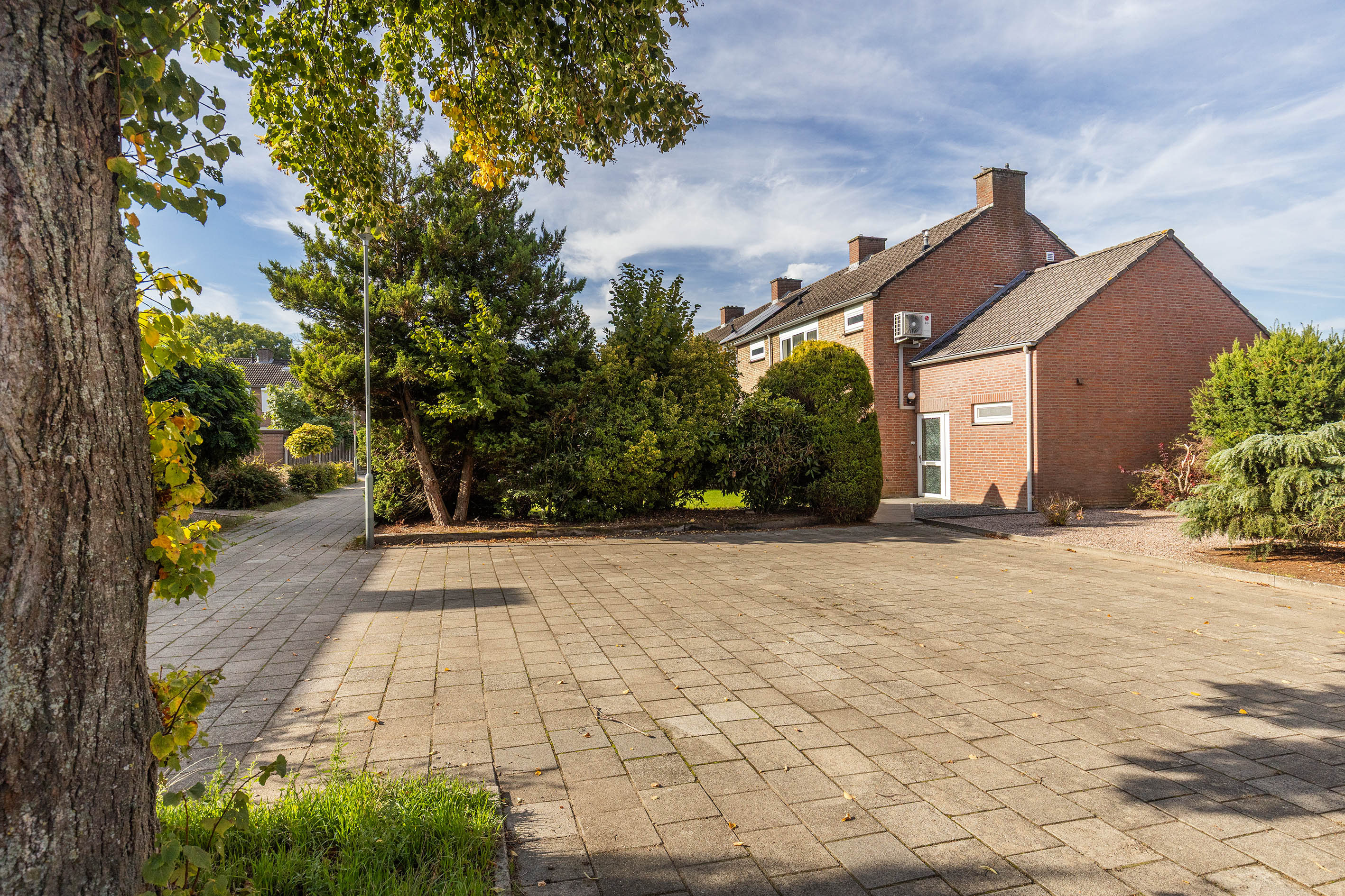 Hoekwoning te koop: Eenbesweg 21, Nieuwstadt