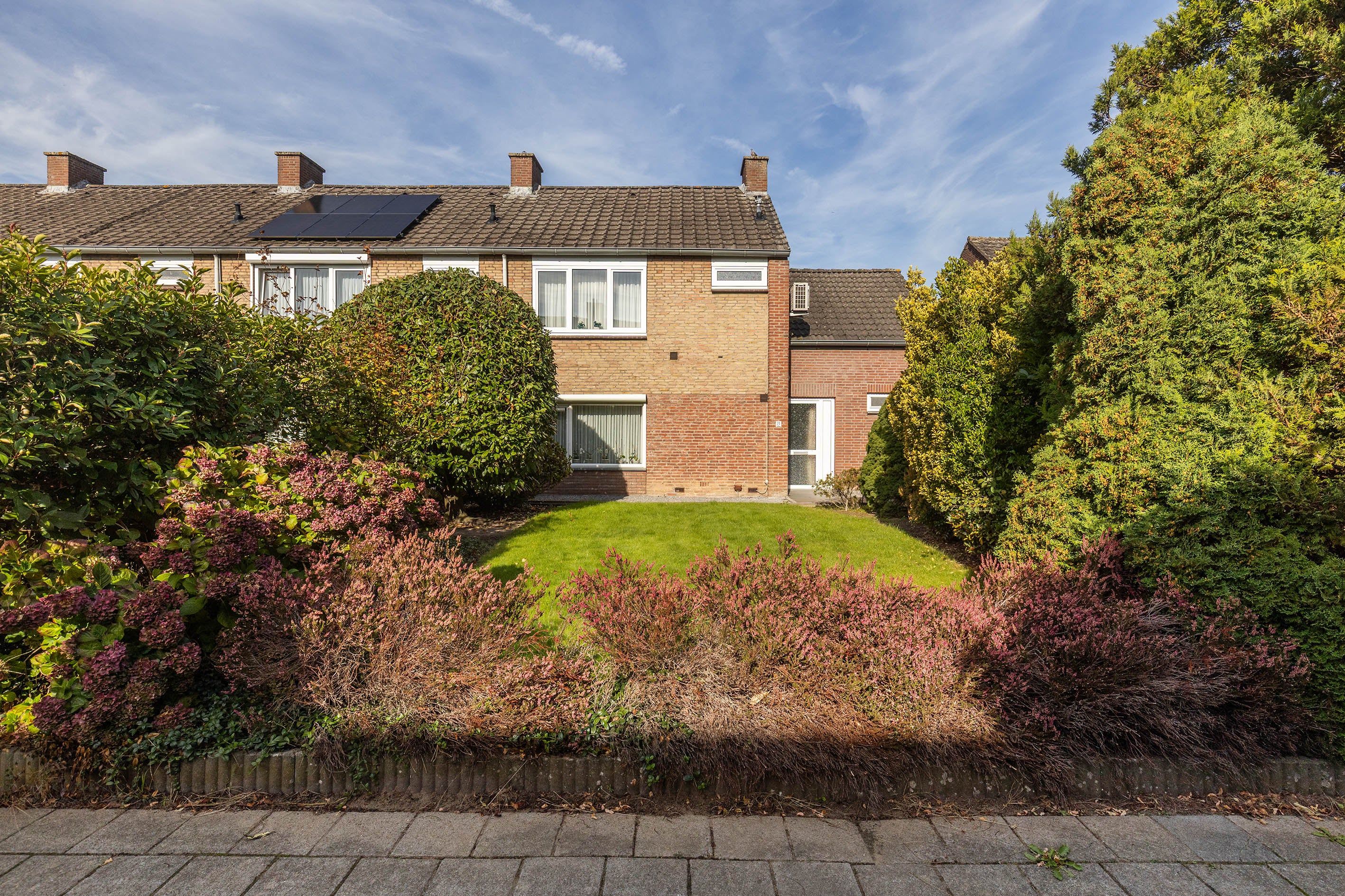 Hoekwoning te koop: Eenbesweg 21, Nieuwstadt