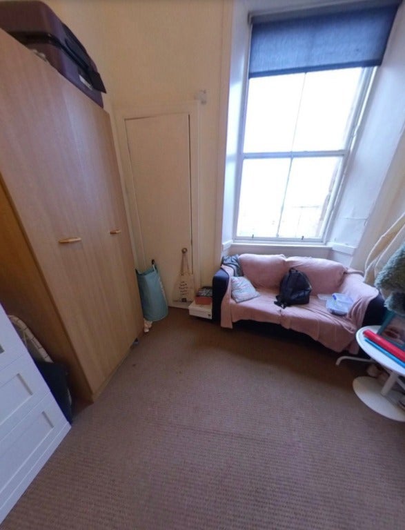 Flat Leith Walk in City of Edinburgh
