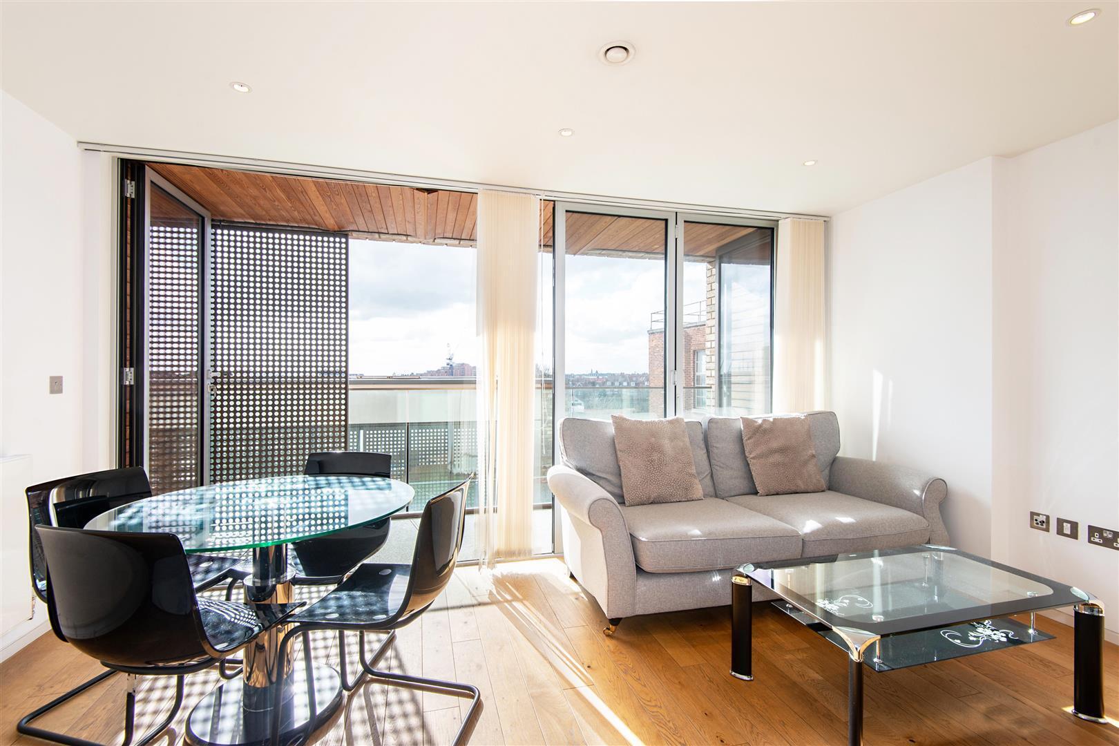 Flat Winchester Road in Greater London