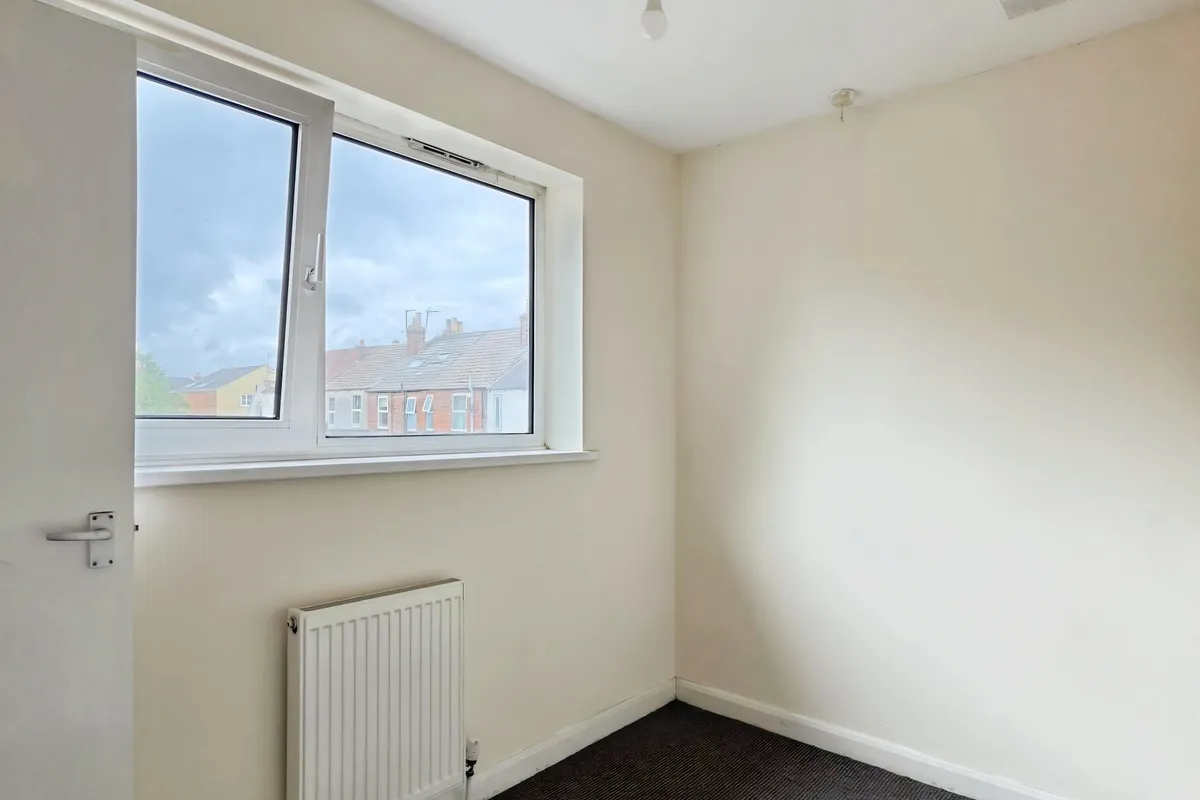 House Naam Grove in Lincoln