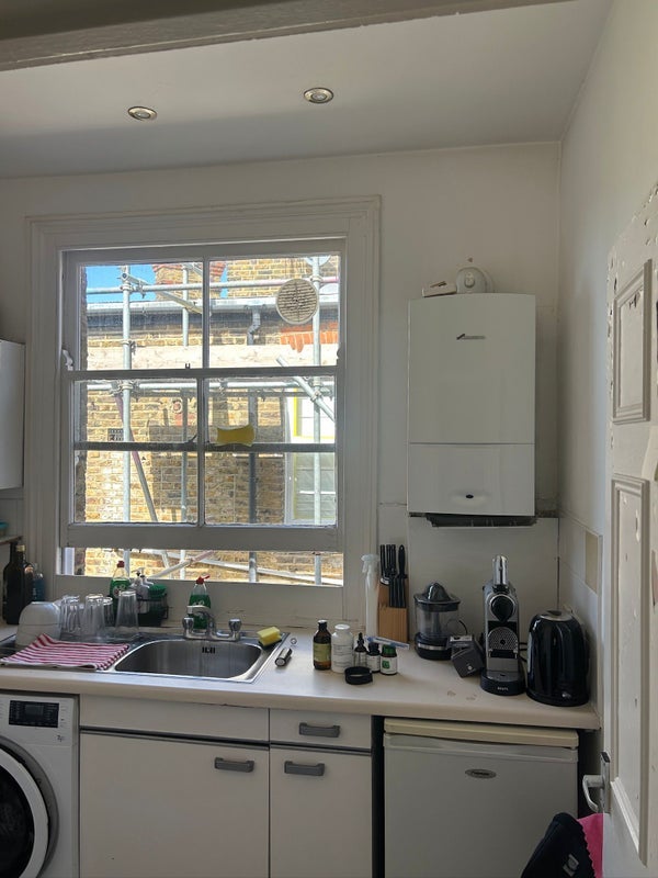 Room Widley Road in City of Westminster