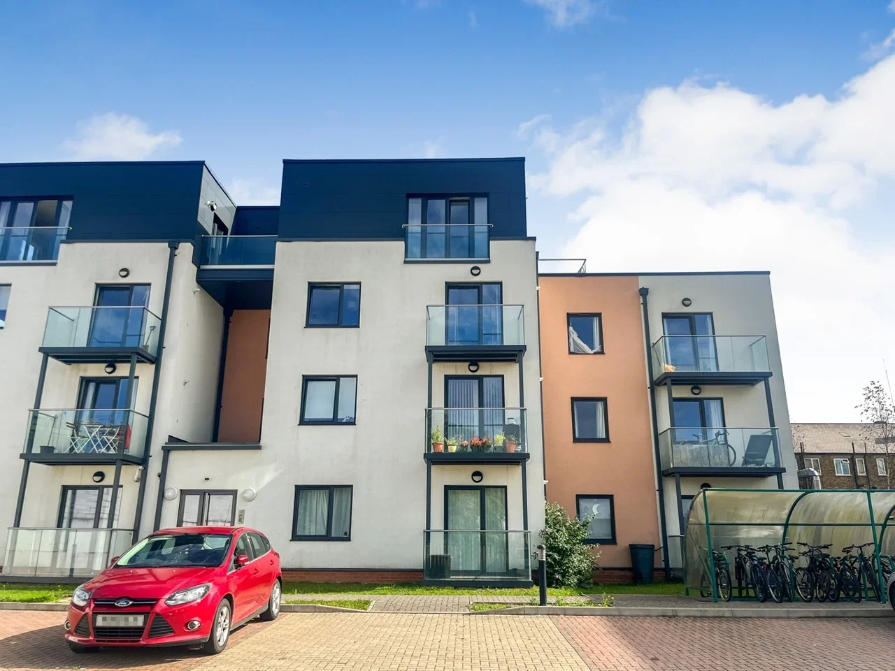 Flat Egbert Mews in Greater London