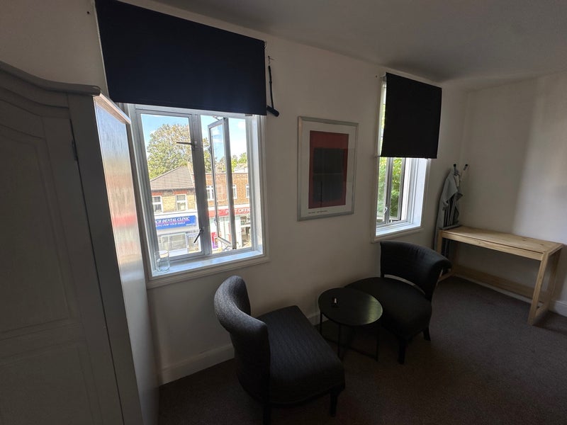 Room Lordship Lane in Greater London