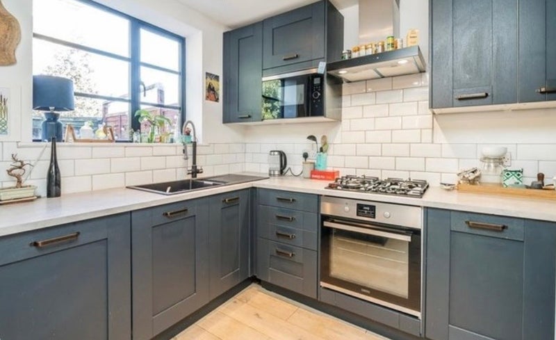 Room Stellman Close in Greater London