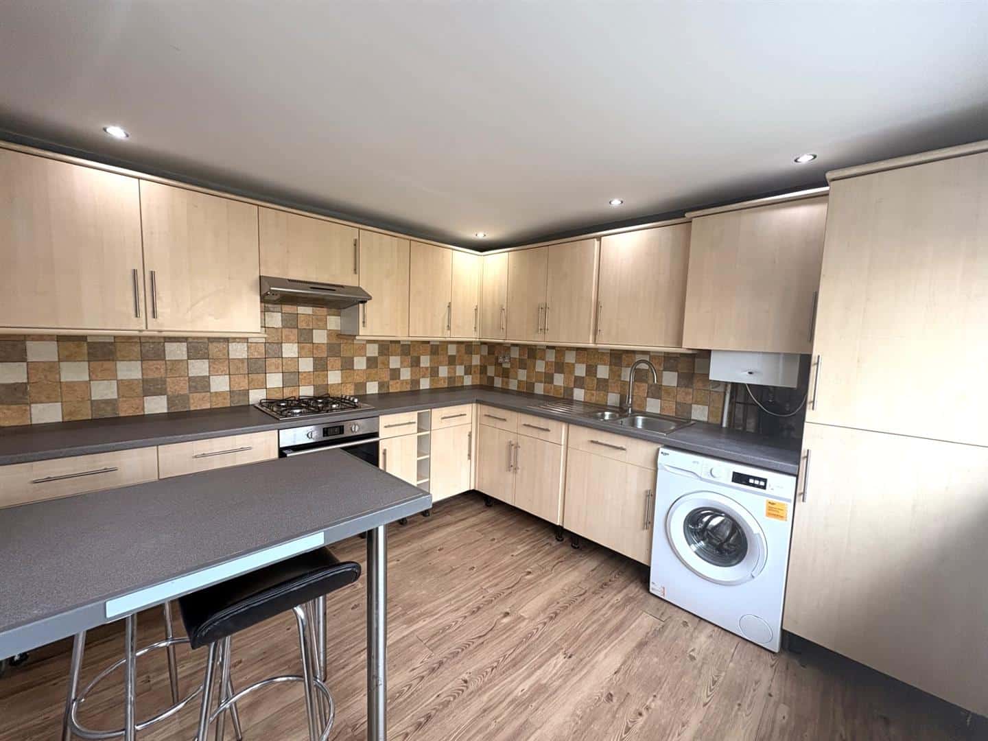 Flat Lower Howsell Road in Malvern Hills