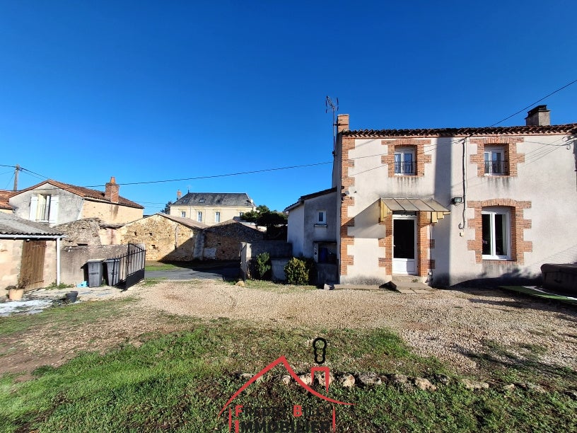 Maison Rue des Hauts Coteaux à Sainte-Verge