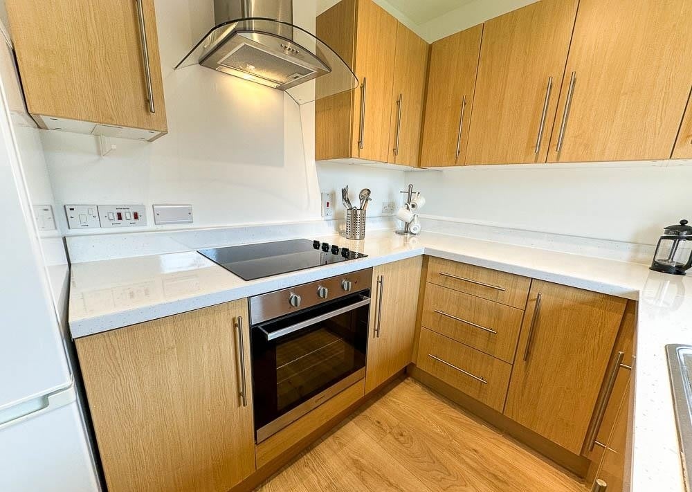 Flat Fairfield Road in Mid Sussex