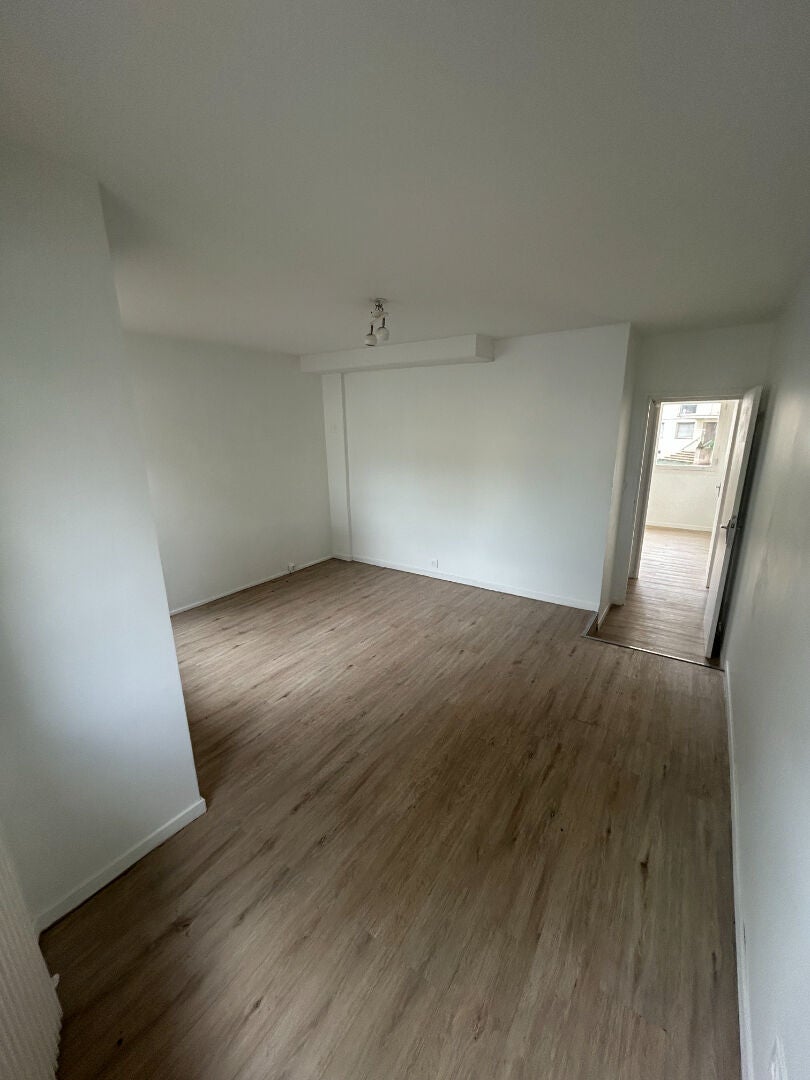 Flat Rue Pasteur in Caen
