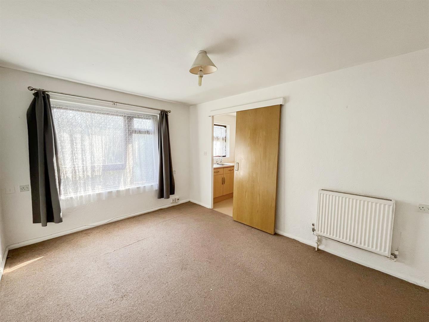 Flat Upper Glen Road in Hastings