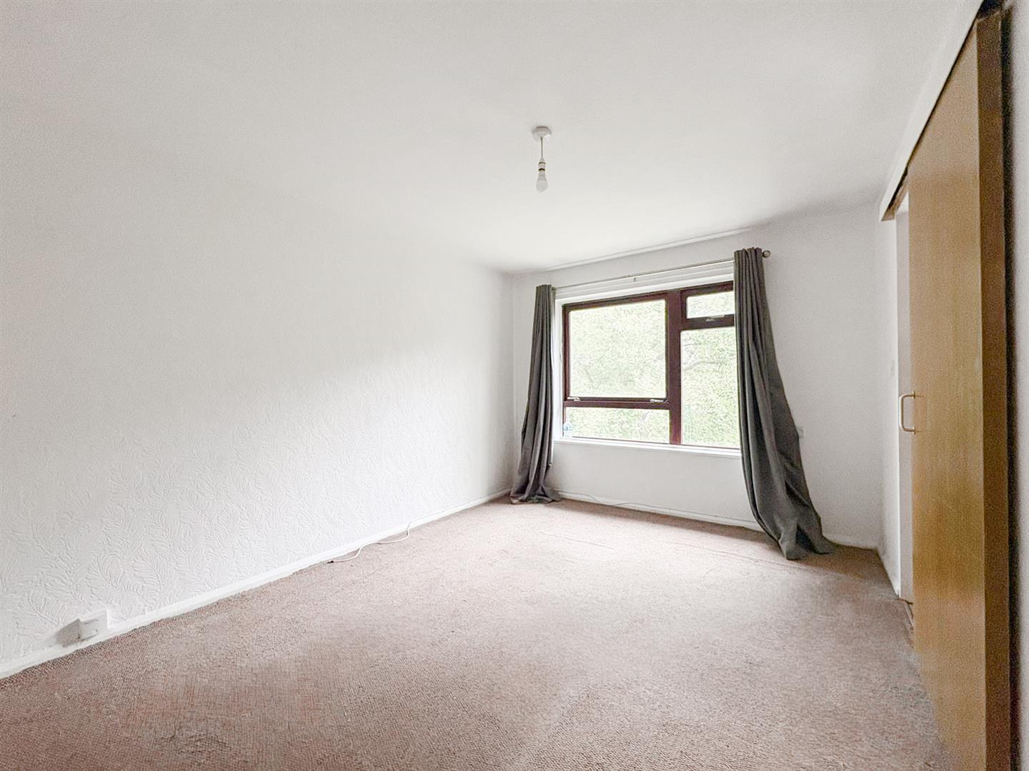 Flat Upper Glen Road in Hastings