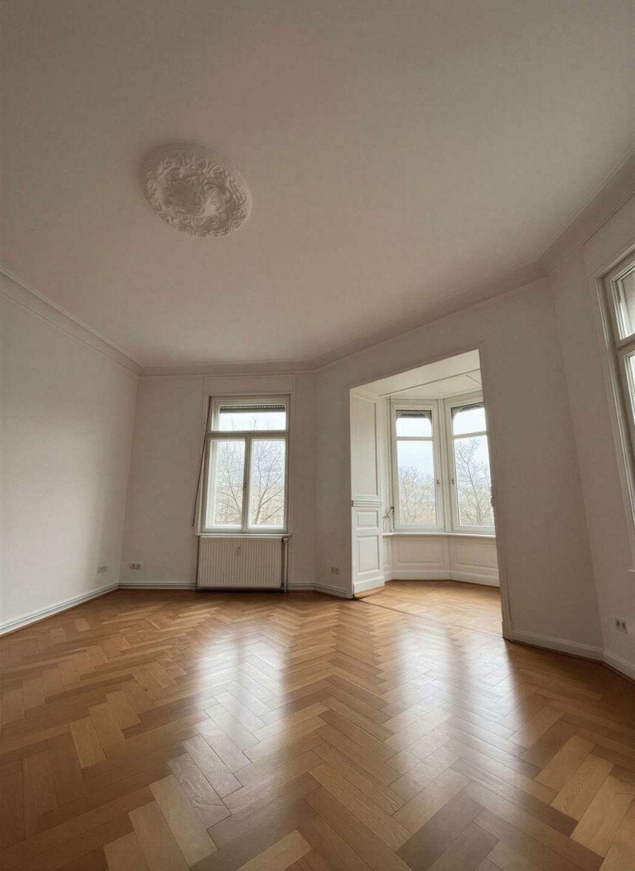 Wohnung Kaiser-Friedrich-Ring in Wiesbaden