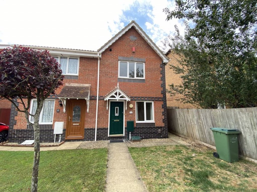 House Harvest Close in Bristol