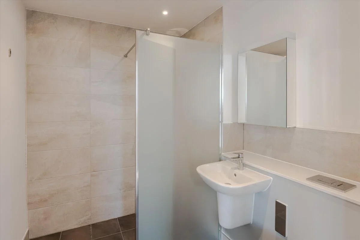 Flat Lodge Road in City of Westminster
