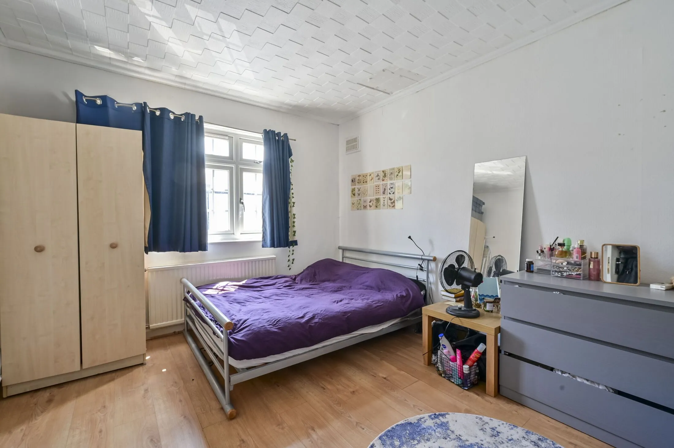Flat Sefton Street in Greater London