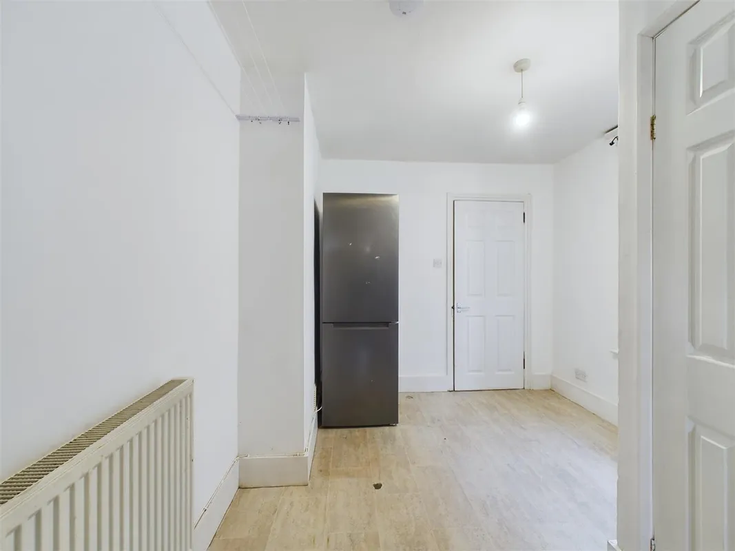 Flat Stanmer Park Road in Brighton