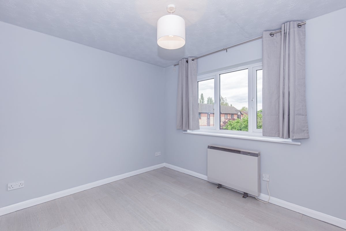 Flat Broome Way in Cherwell District
