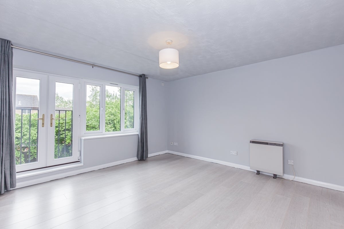 Flat Broome Way in Cherwell District