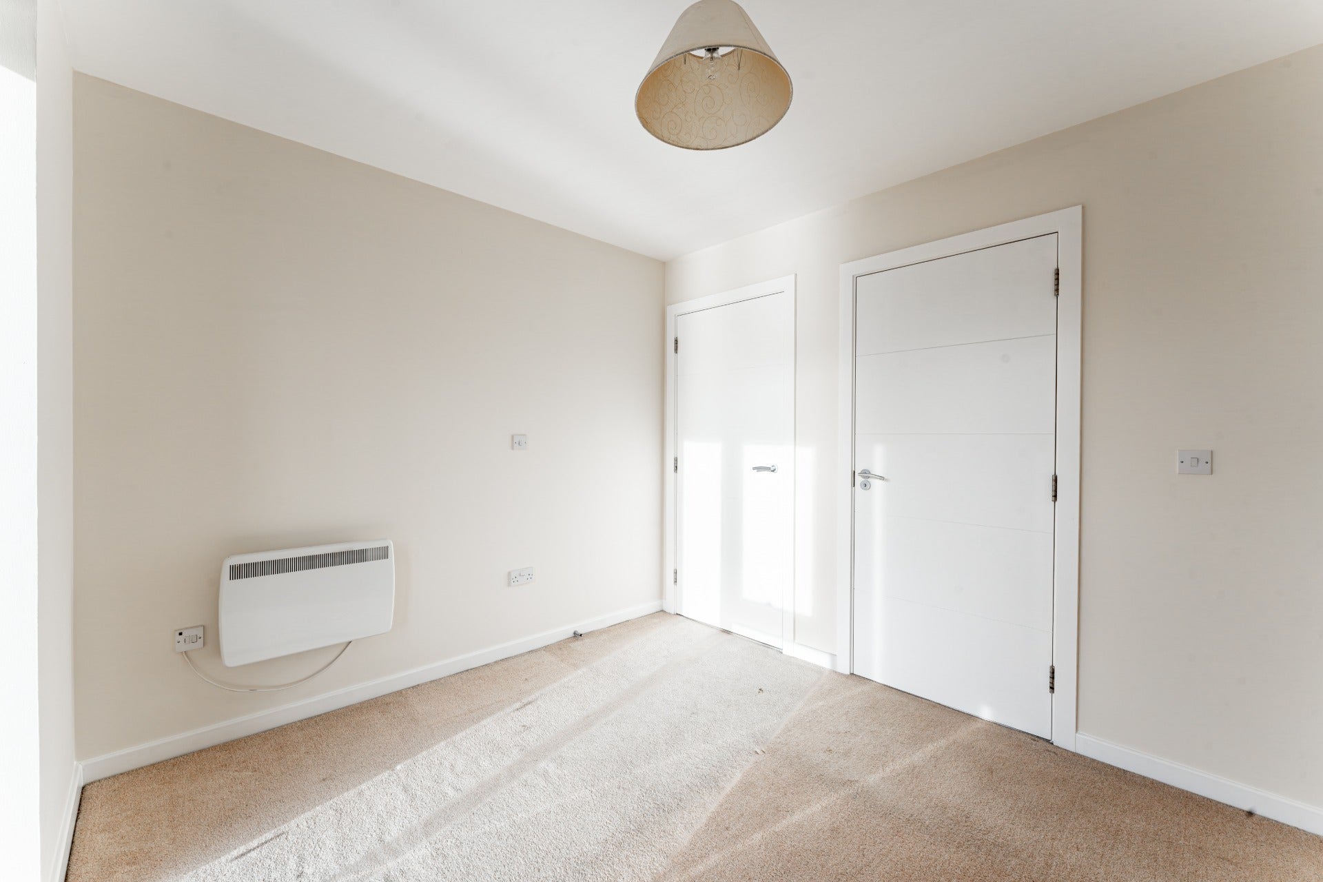 Flat Castlebank Place in Glasgow