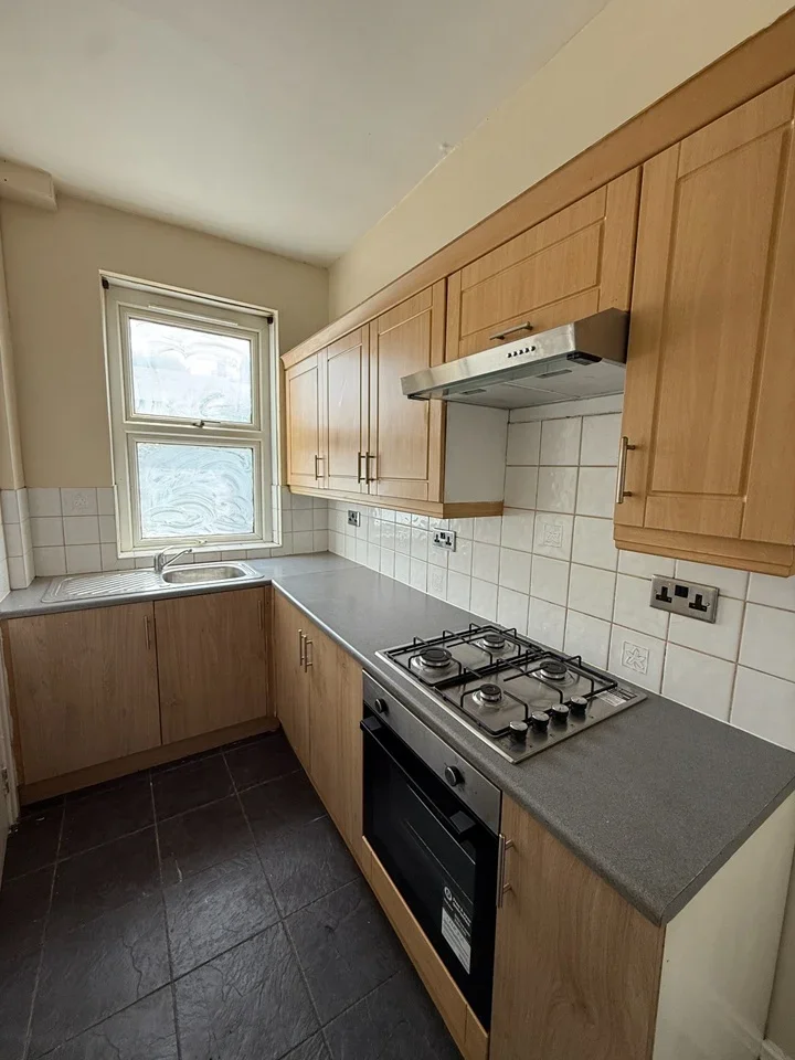 House Clifton Grove in Leeds