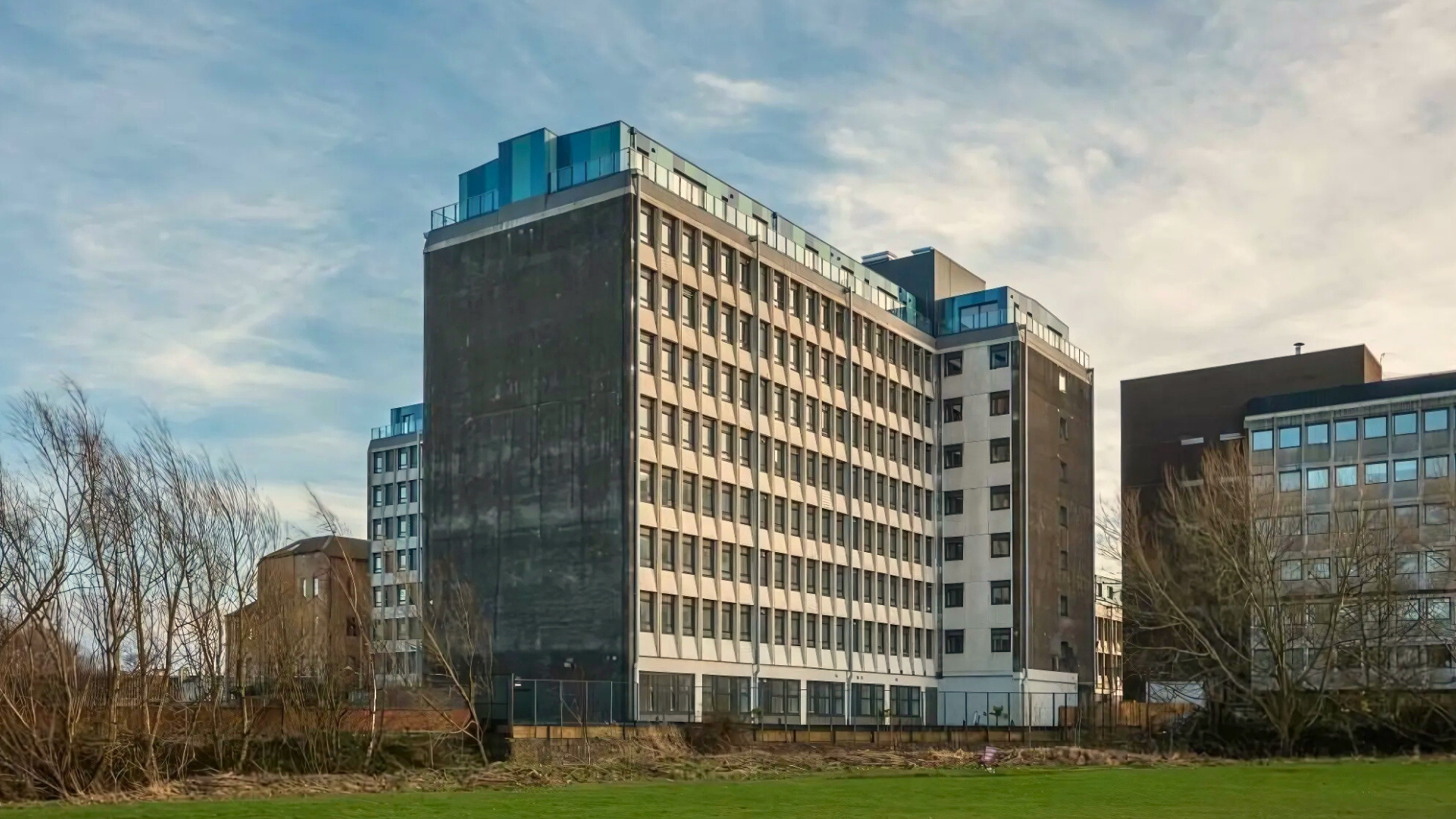 House West Approach Road in City of Edinburgh