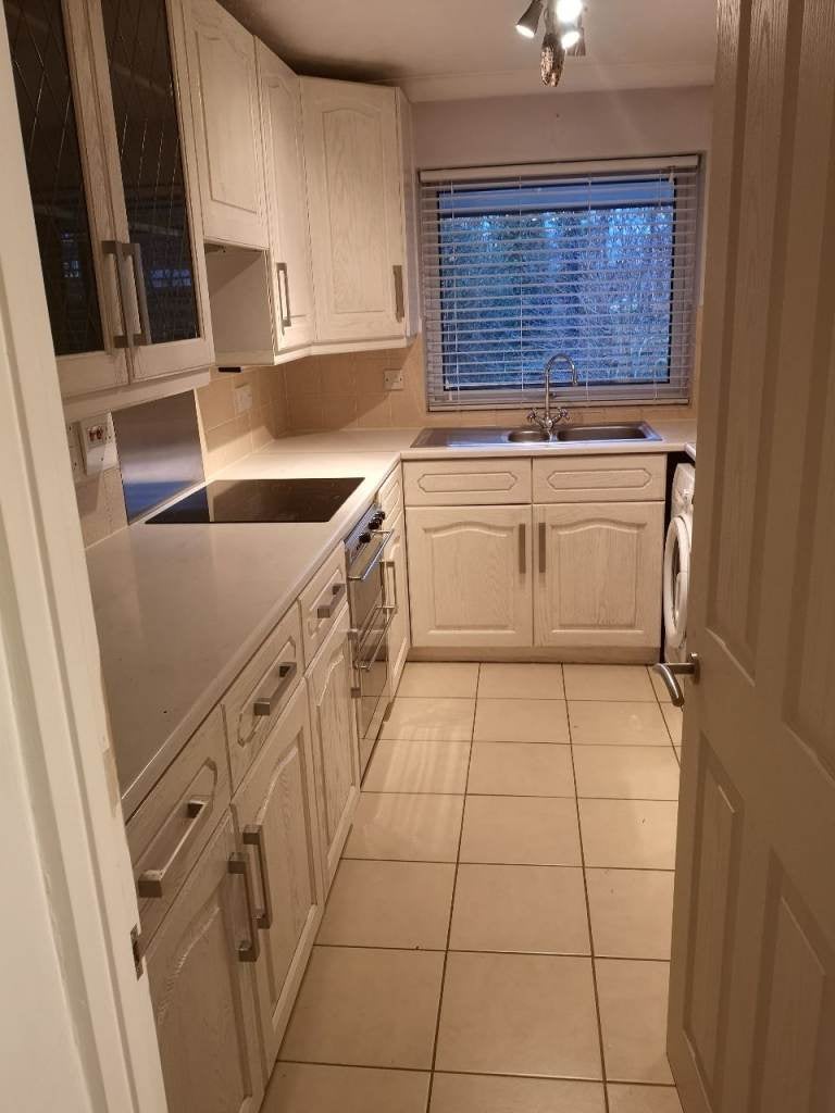 Flat Sandhurst Road in Tunbridge Wells