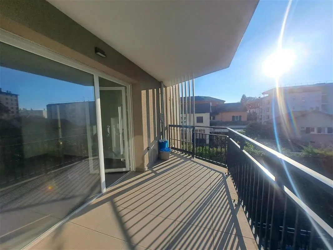 Flat Rue Waldeck Rousseau in Bourgoin-Jallieu