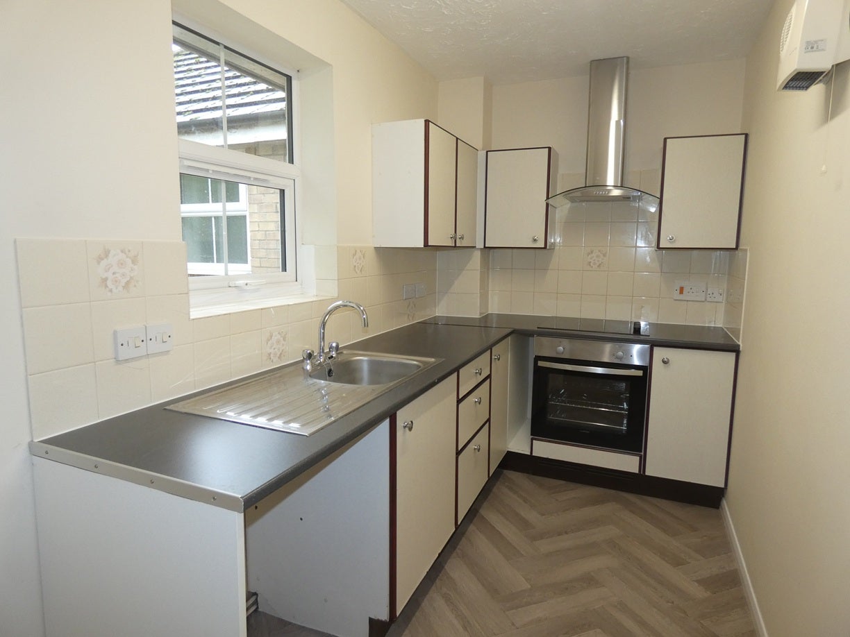 Flat Ben Culey Drive in Breckland District