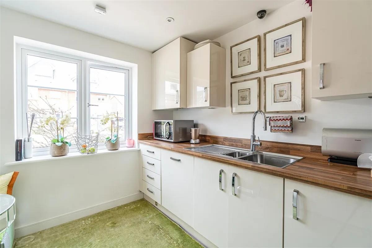 House Kilty Place in High Wycombe