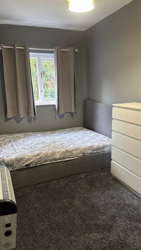 Flat Anerley Road in Greater London