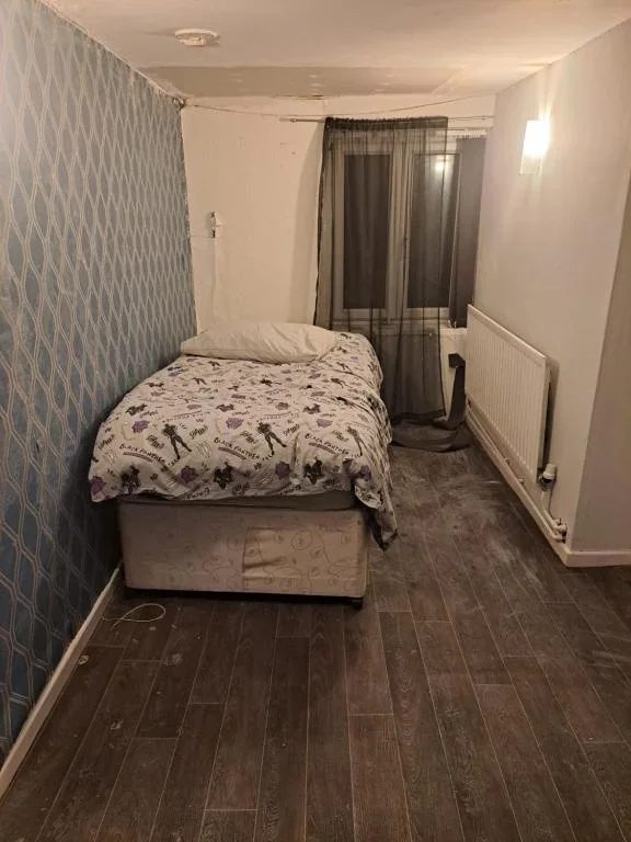 Room Beulah View in Leeds