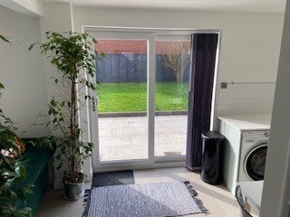 Room Mark Antony Drive in Warwick