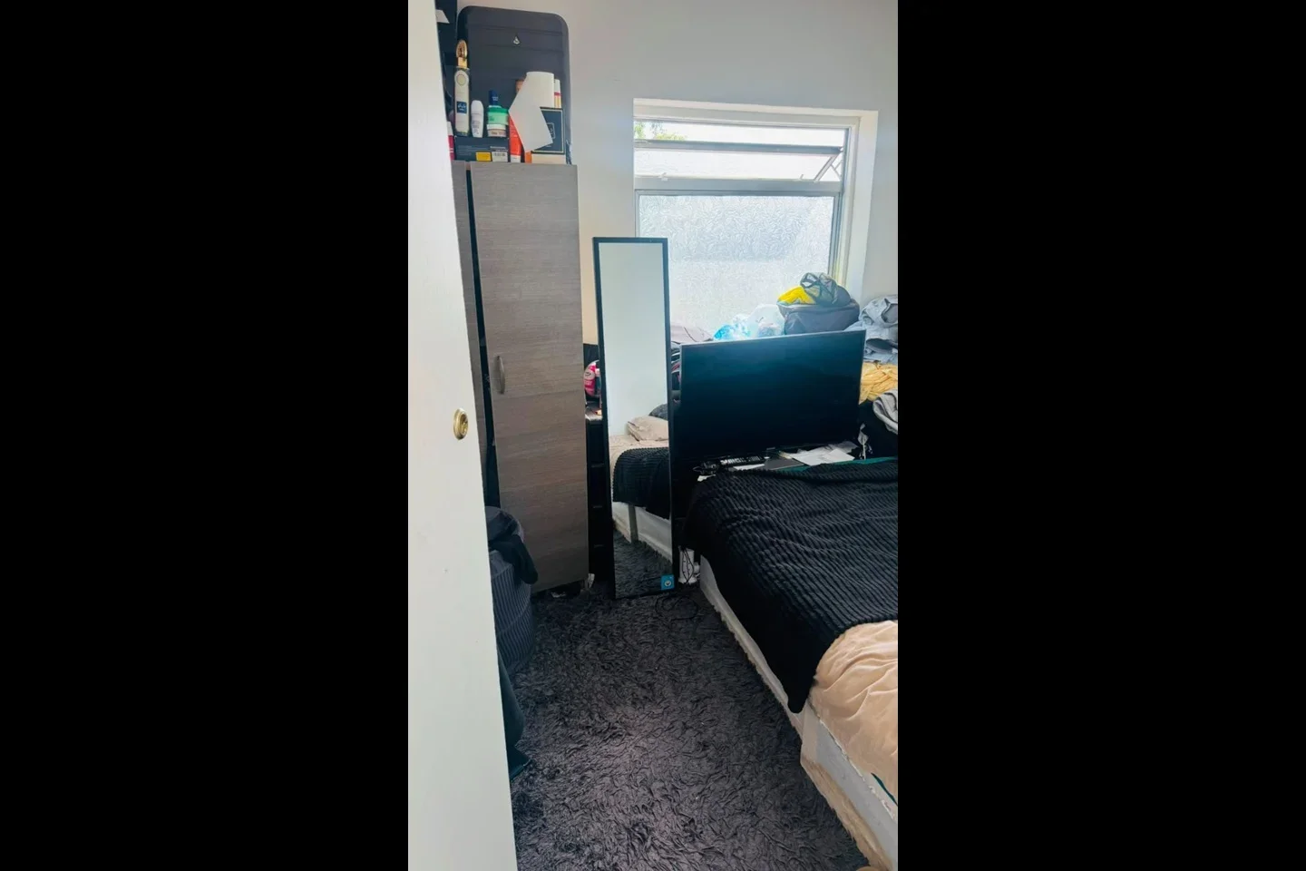 Room Randall Avenue in Greater London