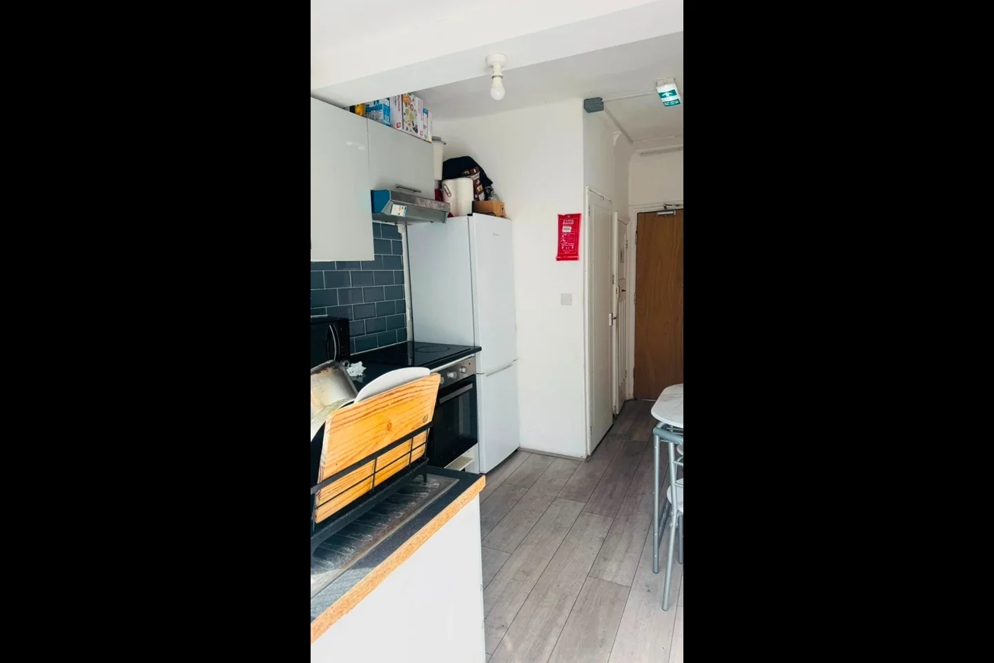 Room Randall Avenue in Greater London