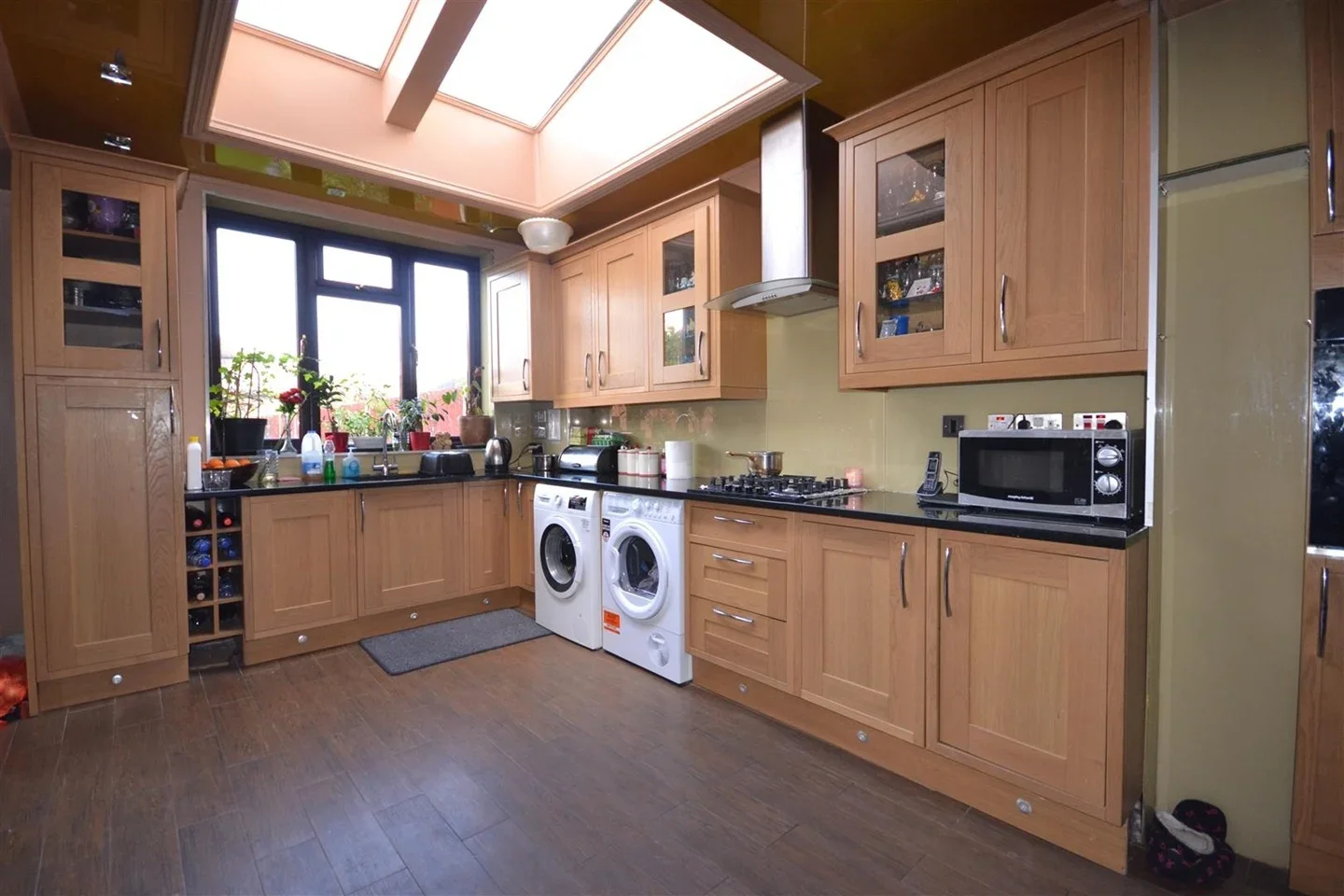 House Dunspring Lane in Greater London