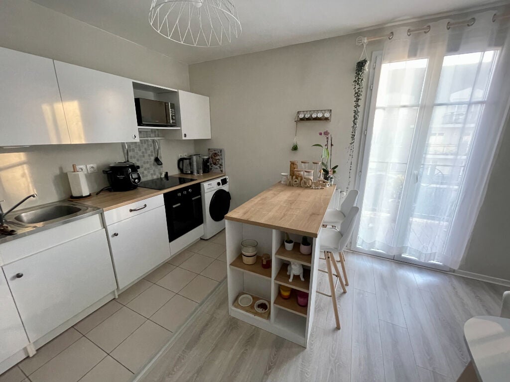 Flat Rue du Repos in Ozoir-la-Ferrière
