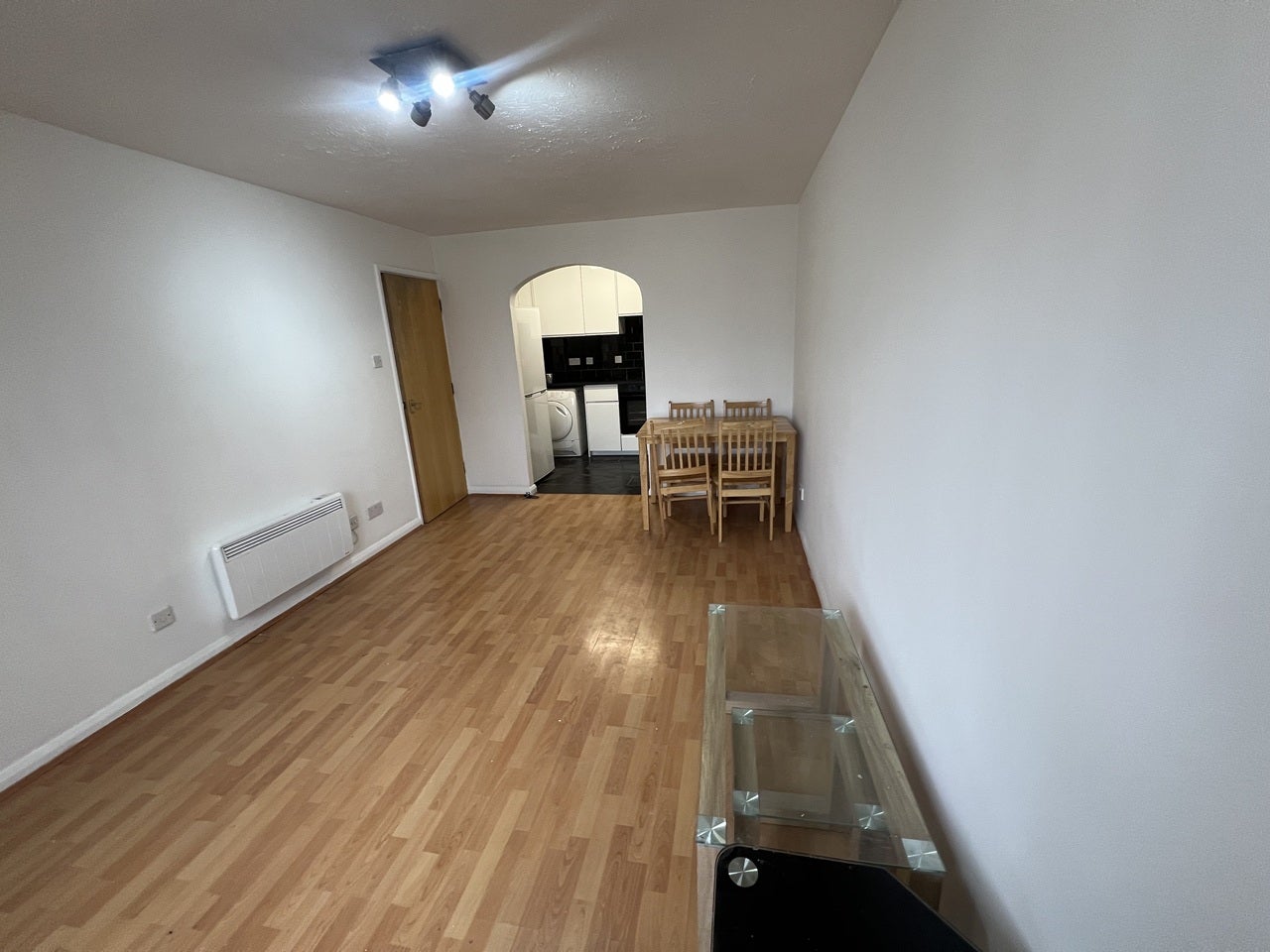 Flat Lampton Road in Greater London