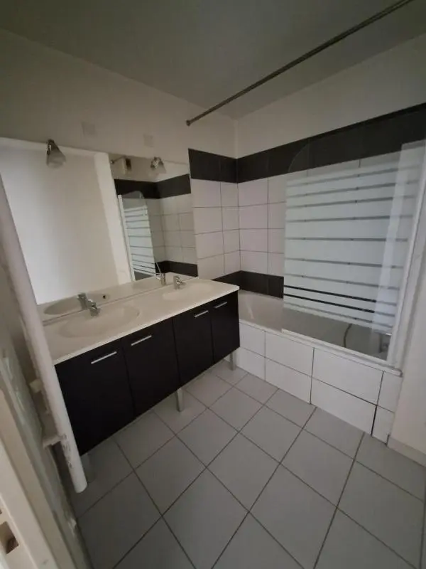 Appartement Allée de la Roselière à Dourdan
