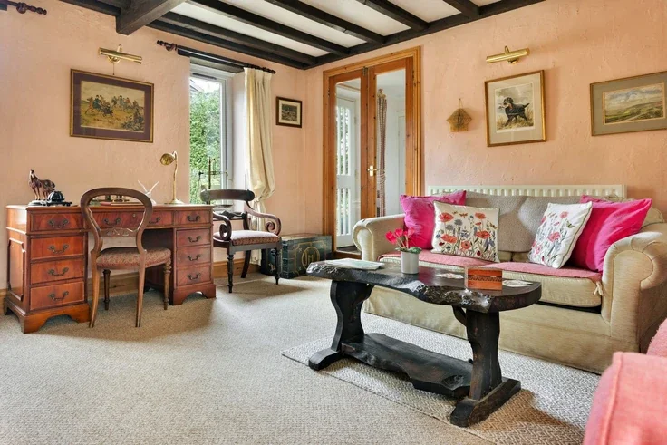 House Runs Bank in Bellerby