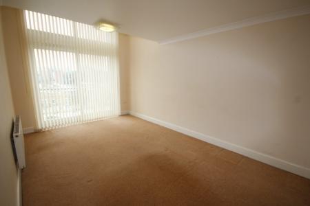 Flat Lion Court in Northampton