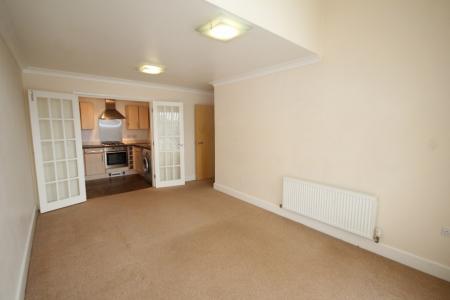 Flat Lion Court in Northampton