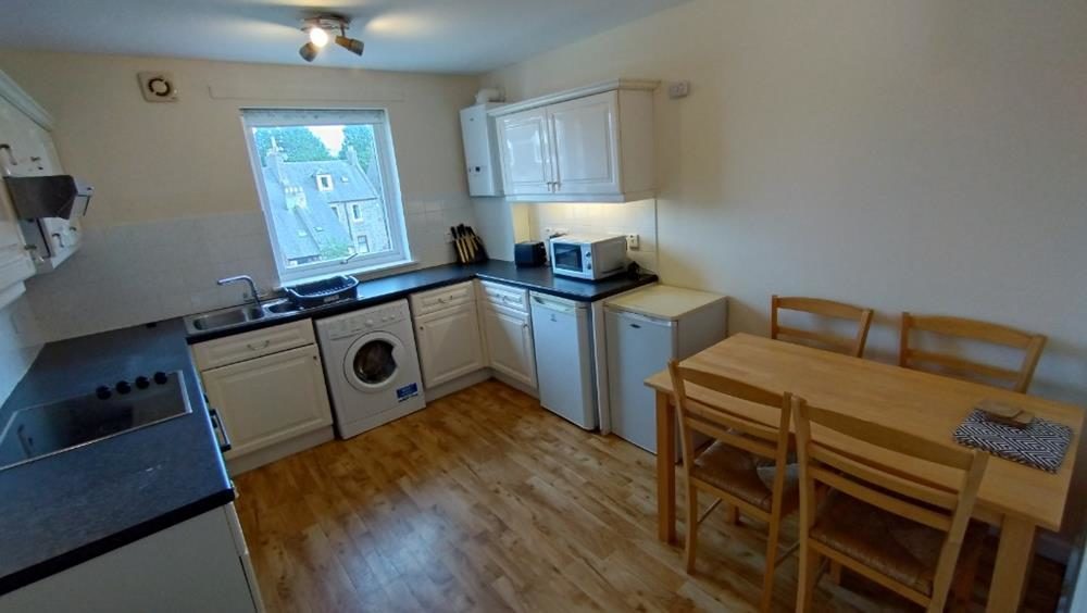 Flat Albury Gardens in Aberdeen City
