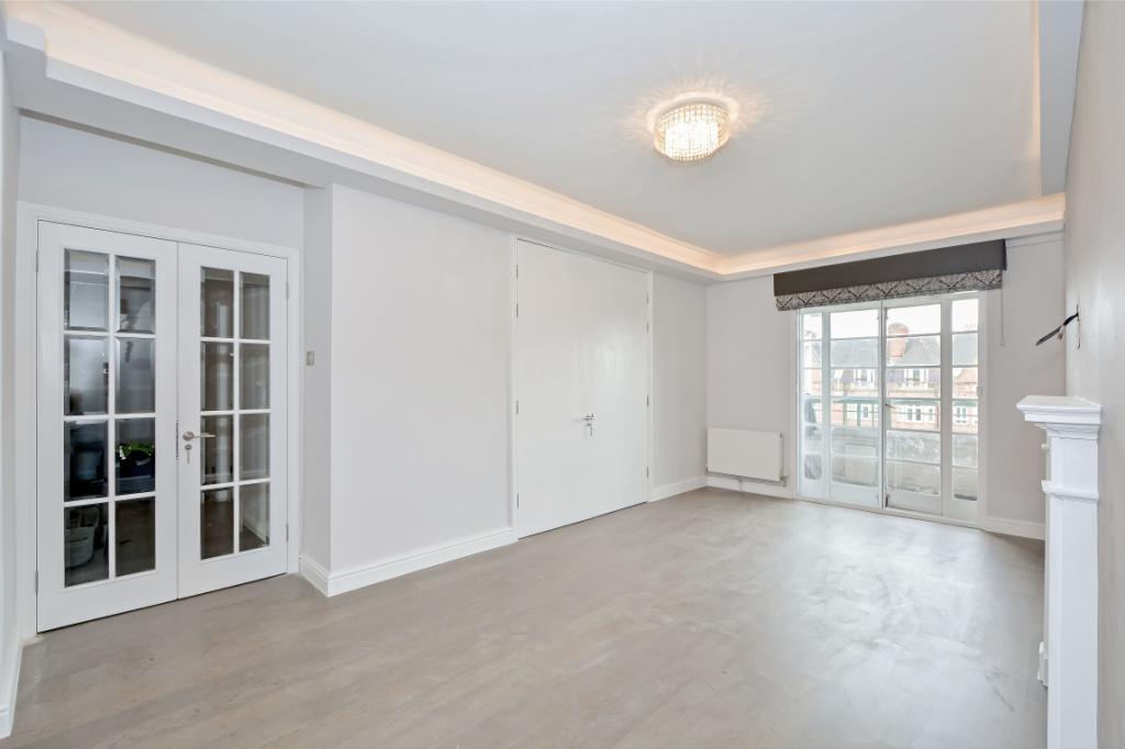 Flat Marylebone Road in City of Westminster