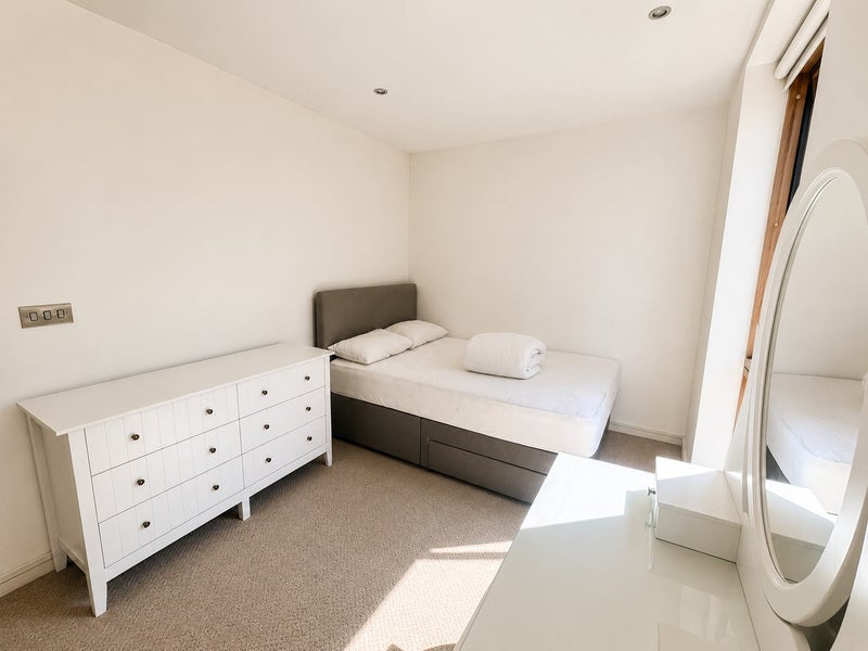Room Jasper Walk in Greater London